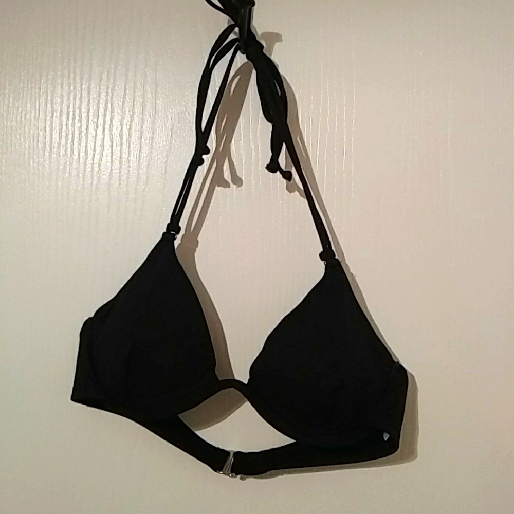 NWOT Sugar Beach bikini top